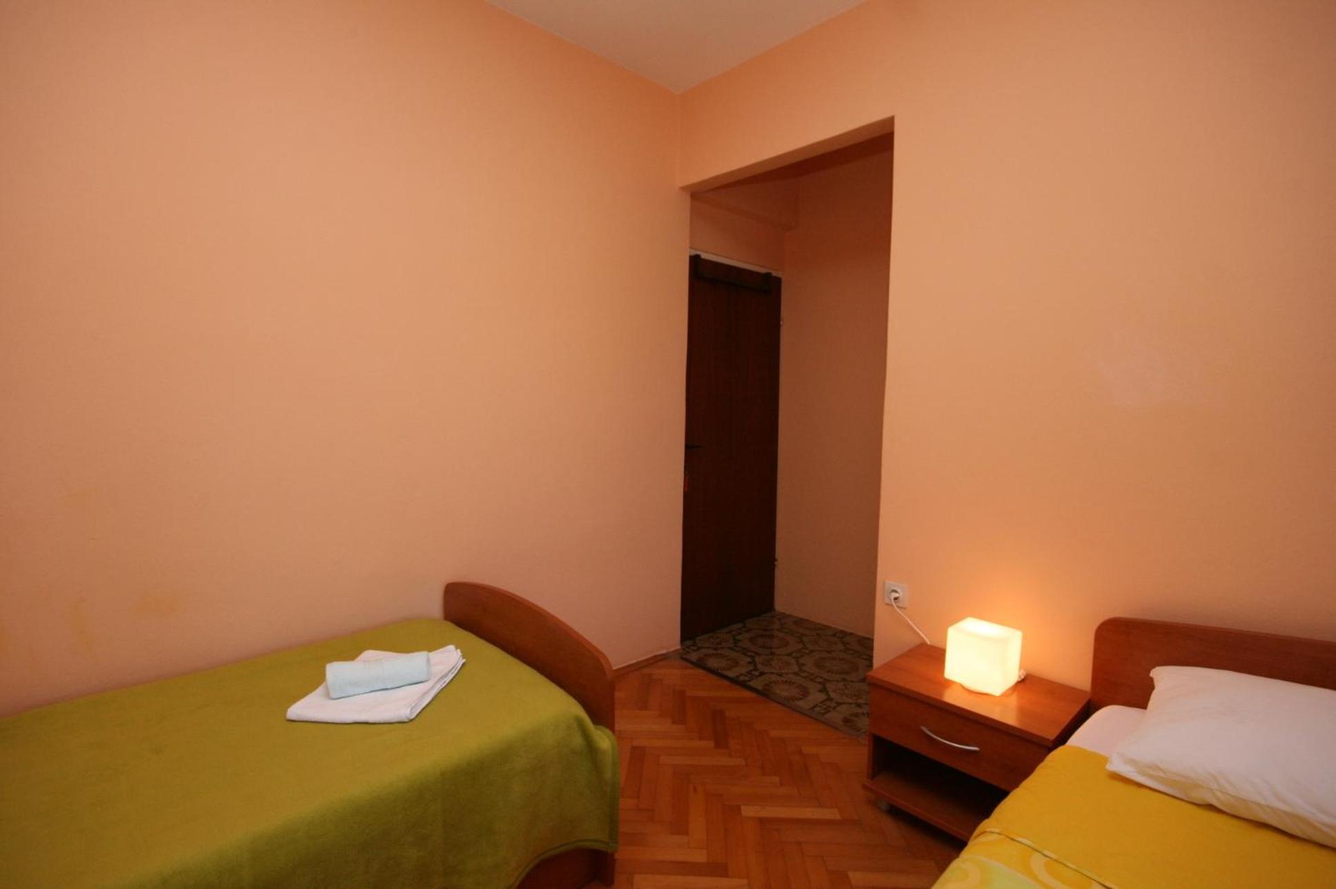 Apartments And Rooms By The Sea Jakisnica, Pag - 4160 Lun  Pokoj fotografie